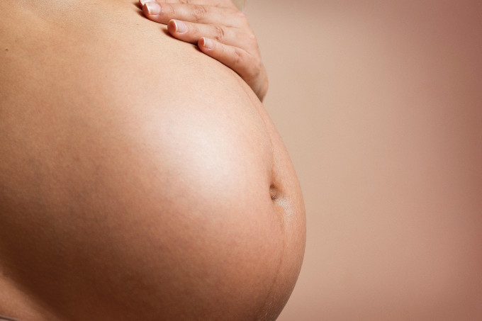 Jak uniknąć rozejścia mięśni prostych po ciąży?